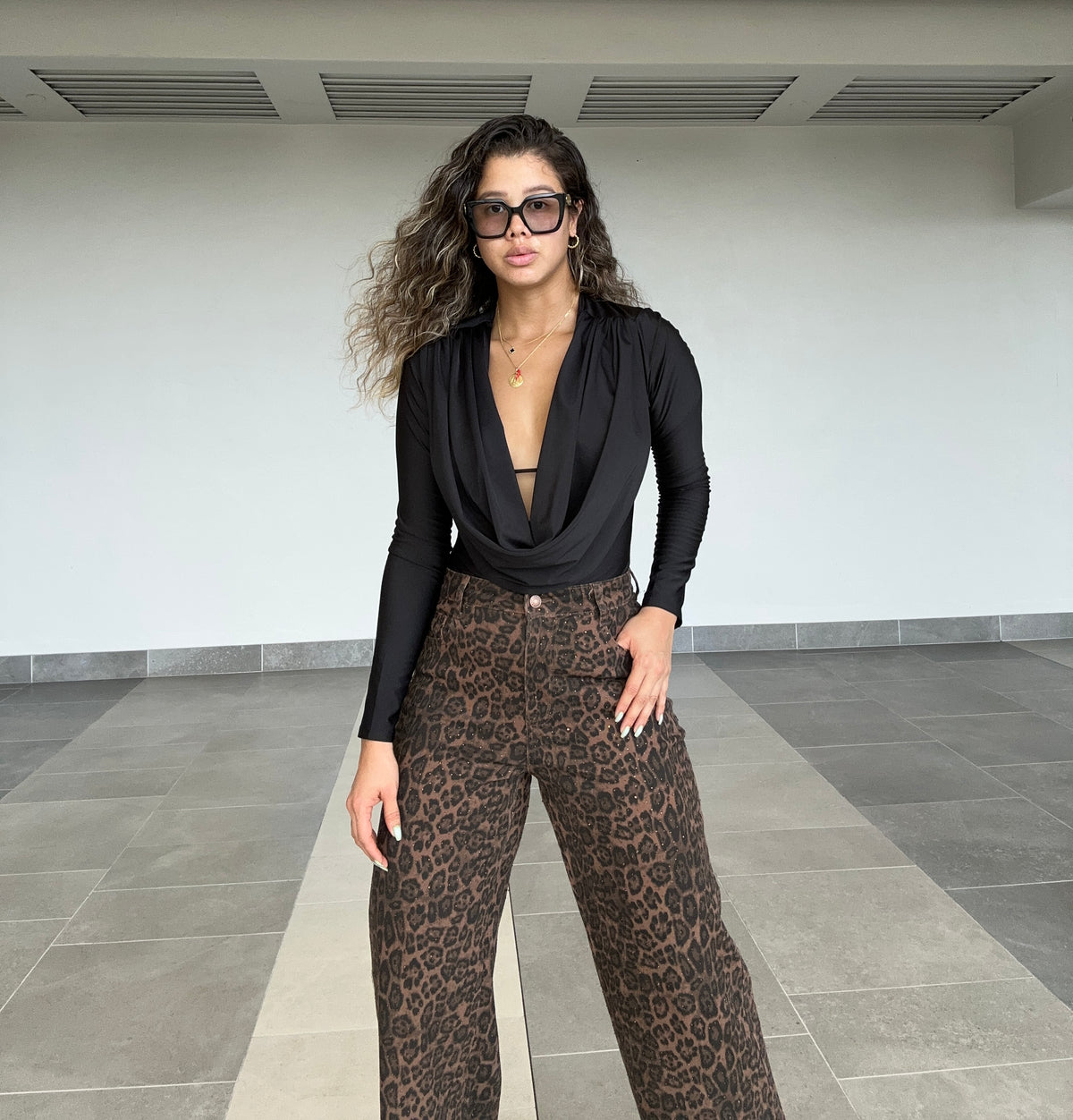 SCULPT DRAPE BODYSUIT